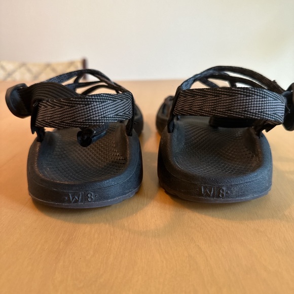 Chacos - Picture 3 of 4